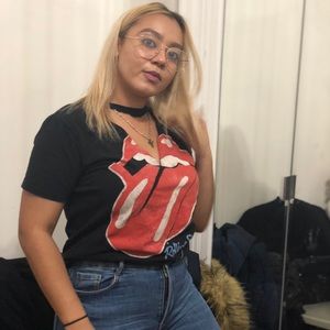 Meet your Posher, Desiree